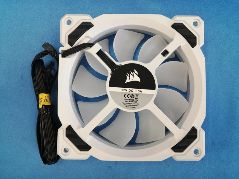 CORSAIR PC-Gehäuselüfter LL120