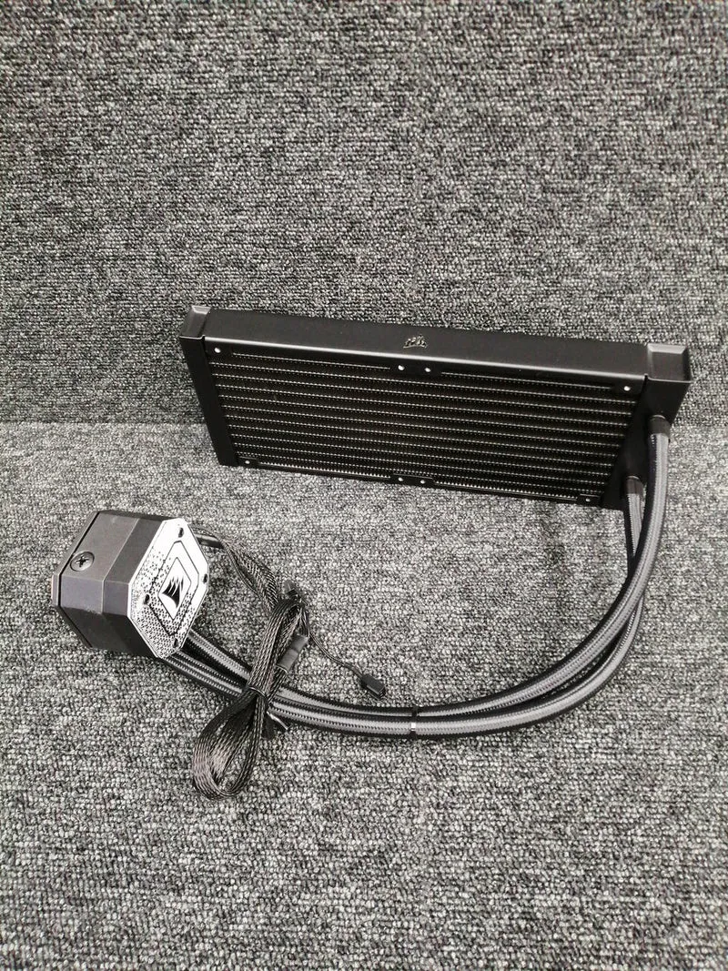 CORSAIR Simple Wasserkühlung für CPUs ICUE H100I ELITE CAPELLIX XT