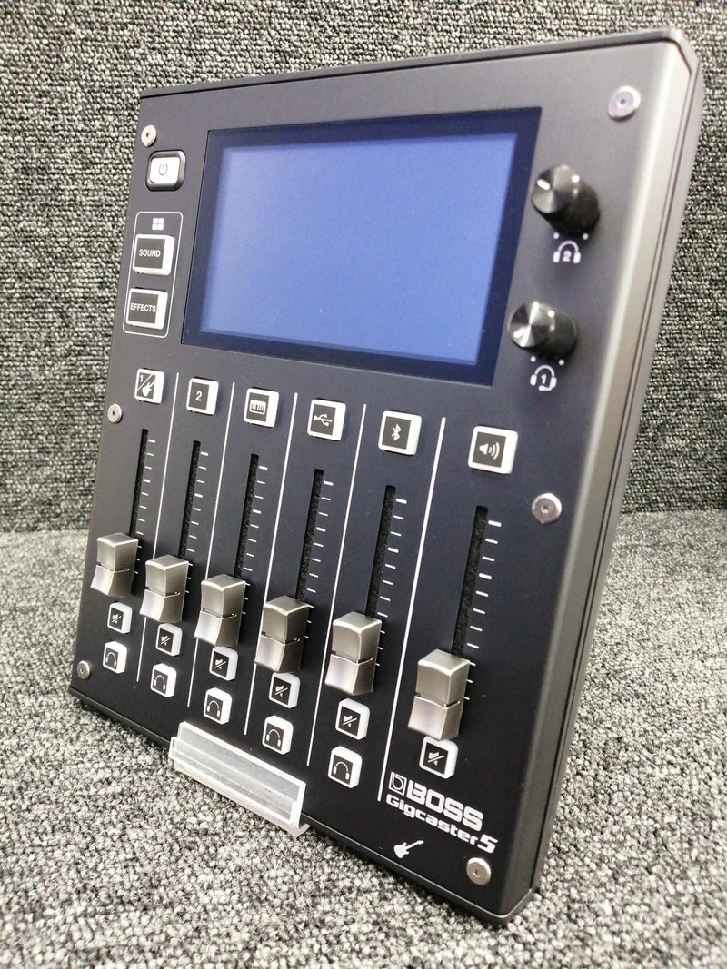 BOSS Streaming Mixer GCS-5