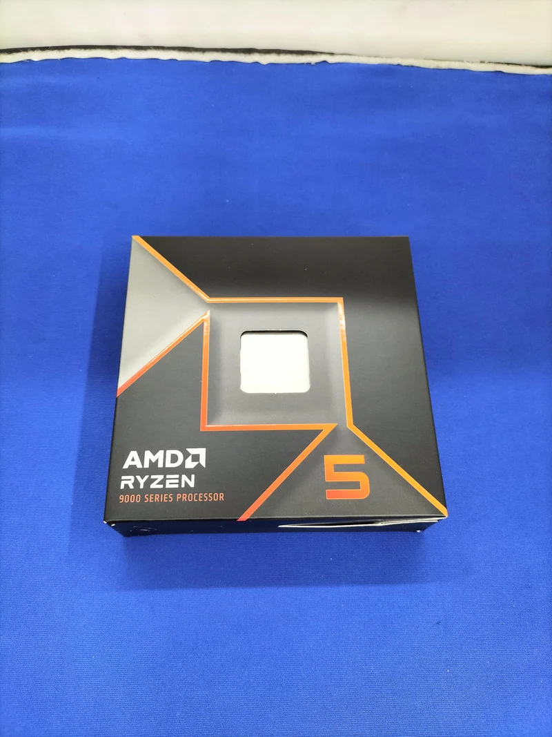 AMD CPU RYZEN5 9600X
