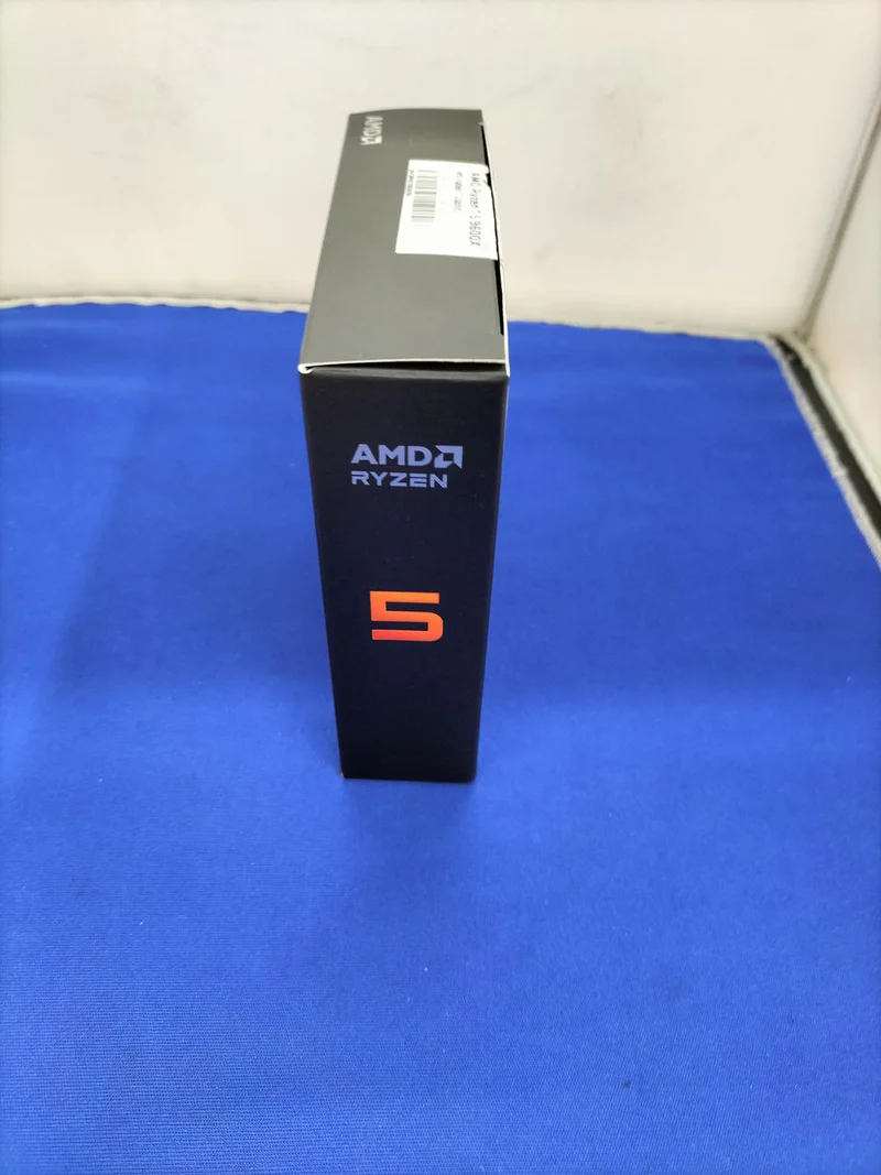 AMD CPU RYZEN5 9600X