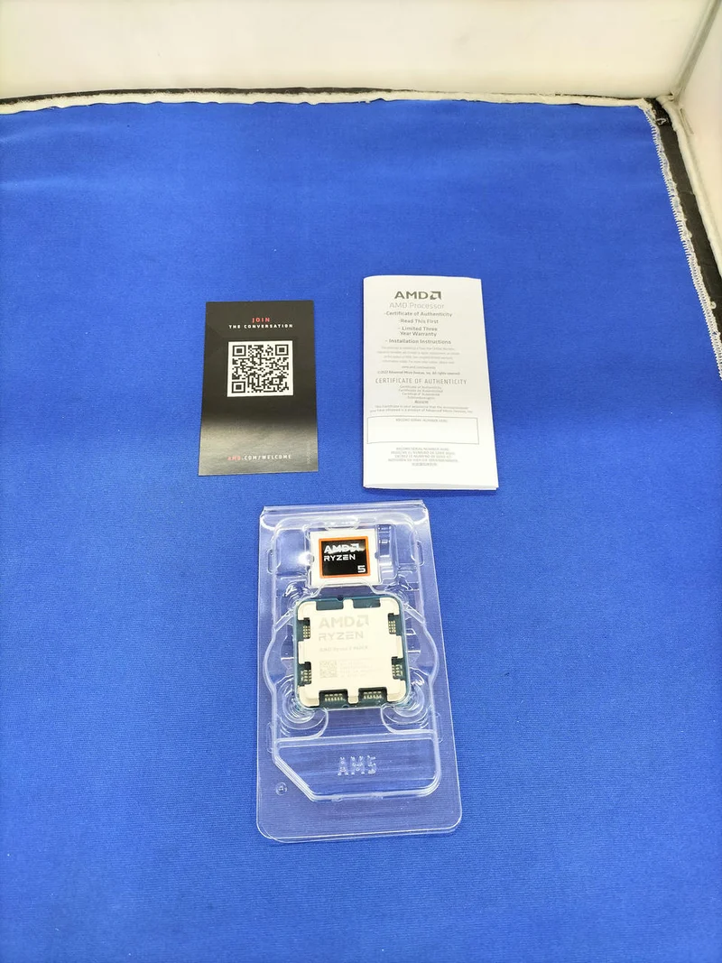 AMD CPU RYZEN5 9600X