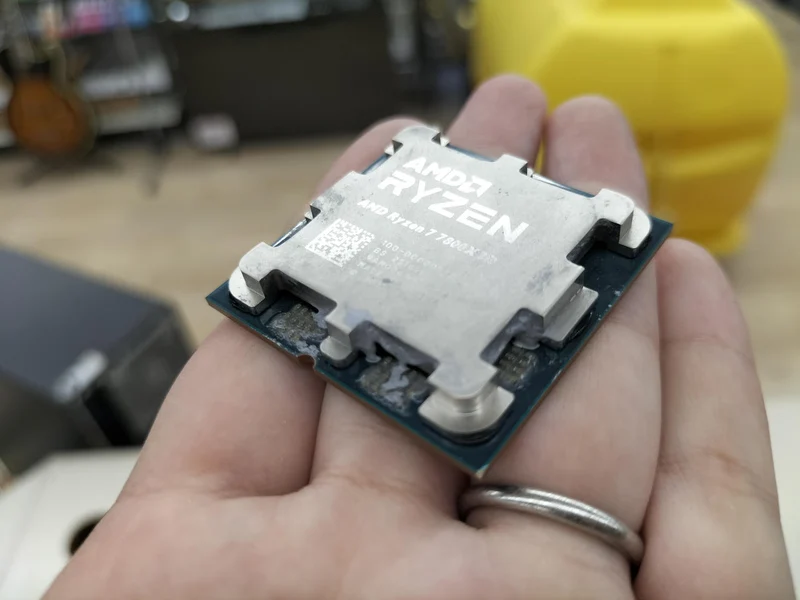 AMD CPU RYZEN7 7800X3D