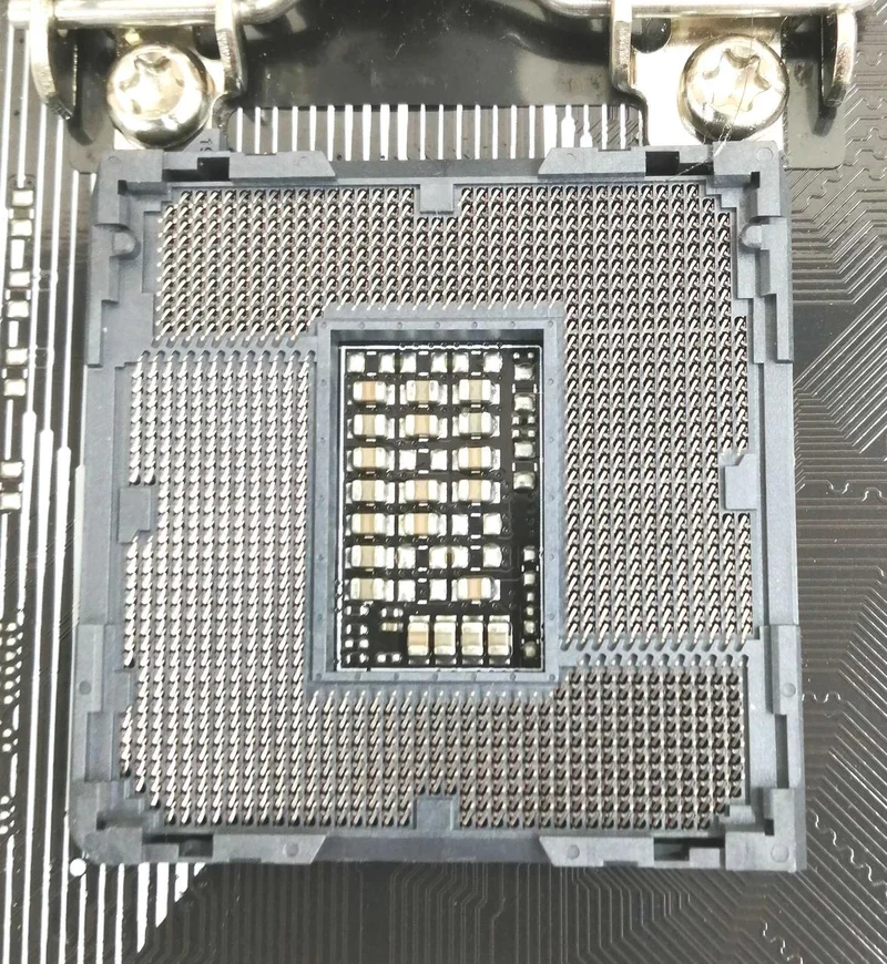[SCHROTT] ASUS Mainboard B250 MINING EXPERT