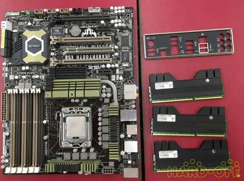 ASUS [Schrott] Mainboard CPU RAM Set SABERTOOTH X58 COREI7-975 6GB