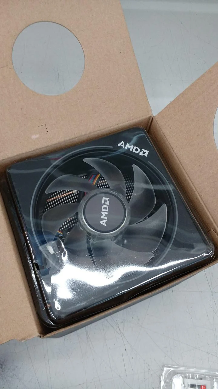 AMD CPU RYZEN7 2700X