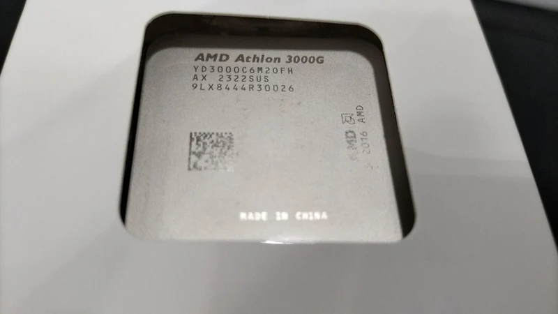 AMD ATHLON 3000G