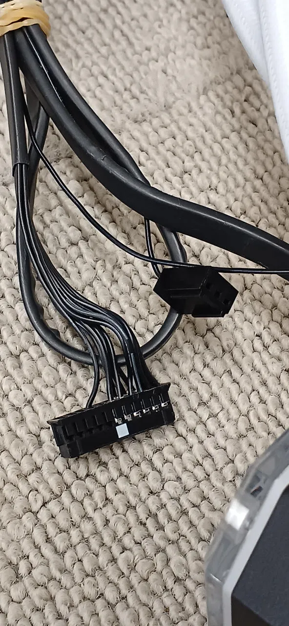 [SCHROTT] CORSAIR Wassergekühlter CPU-Kühler RWF0047