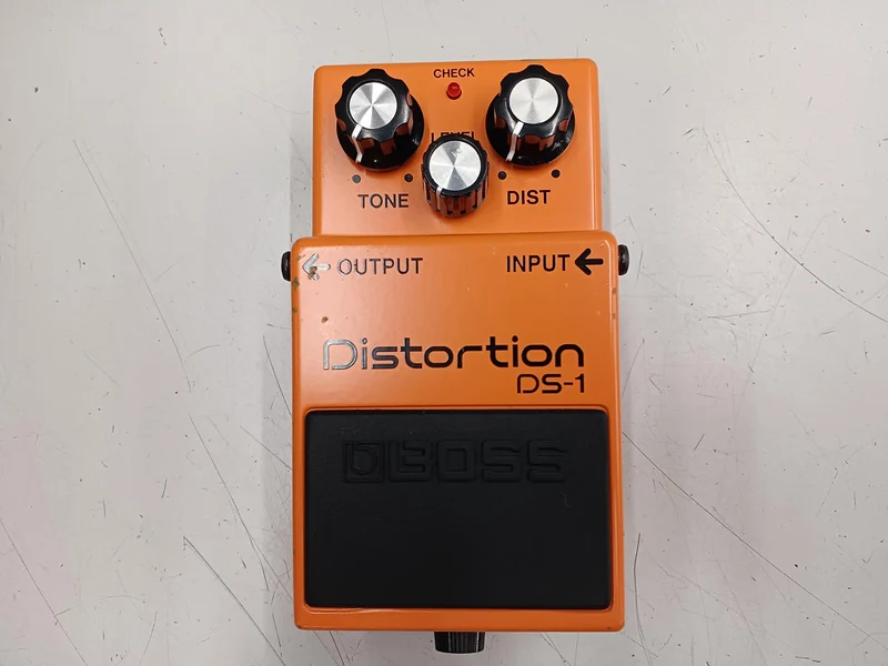 BOSS Effektpedal: DS-1