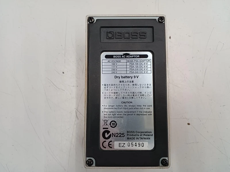 BOSS Effektpedal: DS-1