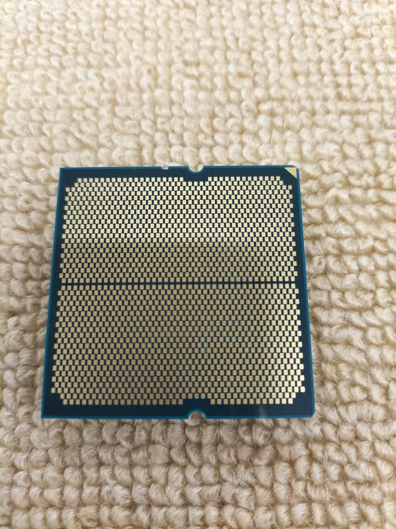 AMD CPU RYZEN7 9850X3D