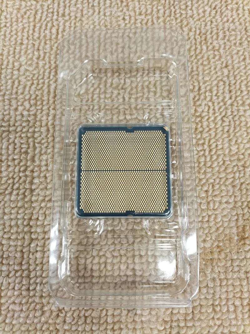 AMD CPU RYZEN7 9800X3D