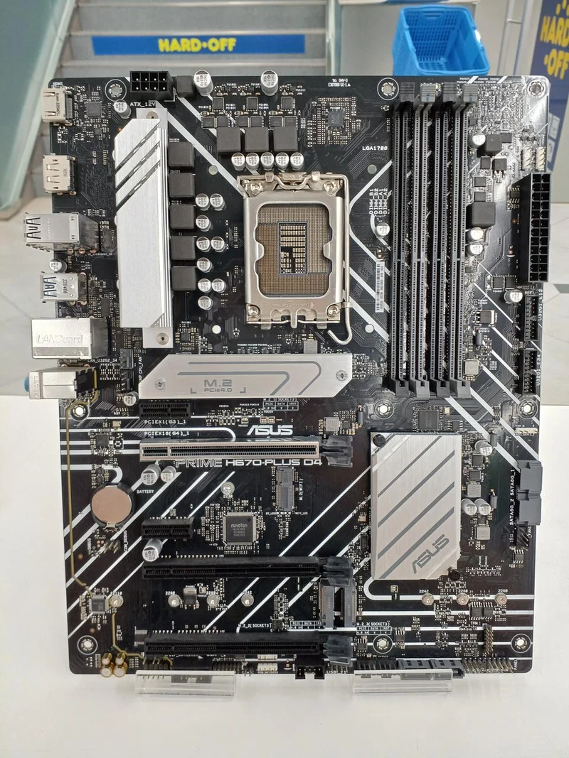 ASUS Motherboard PRIME H670-PLUS D4