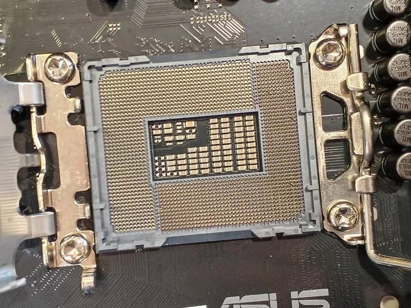 [SCHROTT] ASUS Mainboard TUF GAMING B760M-PLUS
