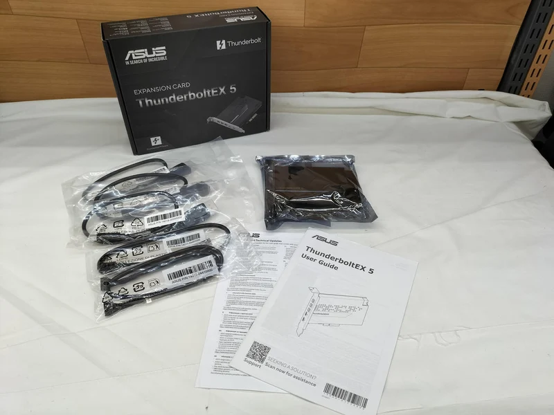ASUS-Schnittstellenkarte: THUNDERBOLT EX5