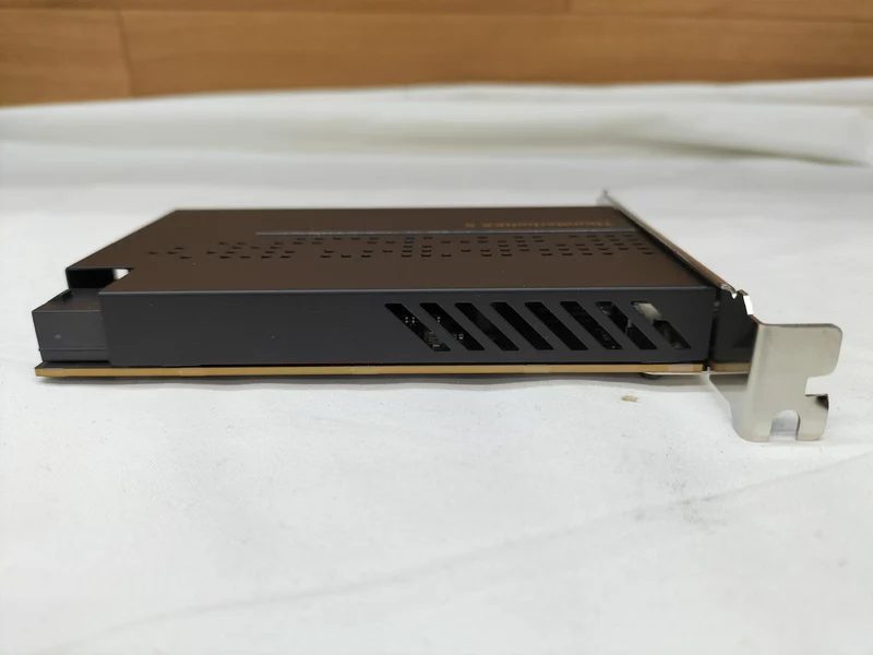 ASUS-Schnittstellenkarte: THUNDERBOLT EX5