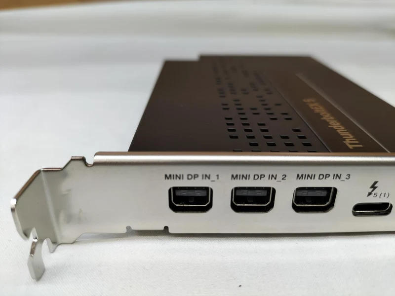 ASUS-Schnittstellenkarte: THUNDERBOLT EX5