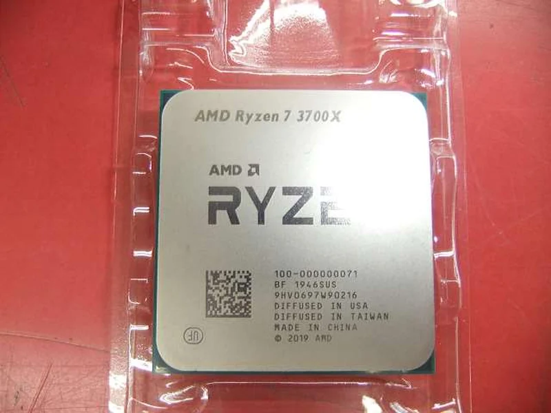 AMD Ryzen 7 3700X Ryzen 7 3700X
