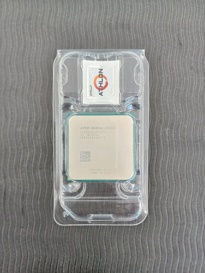 AMD ATHLON 200GE