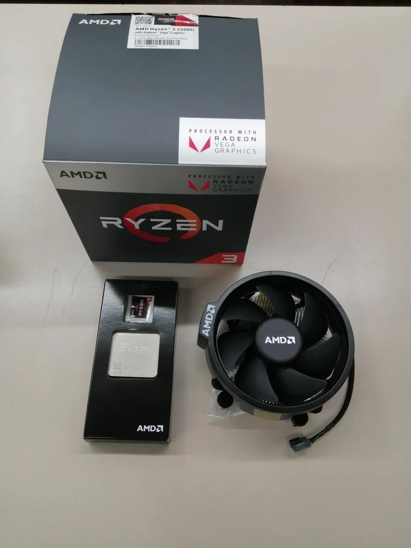 AMD CPU RYZEN3 2200G