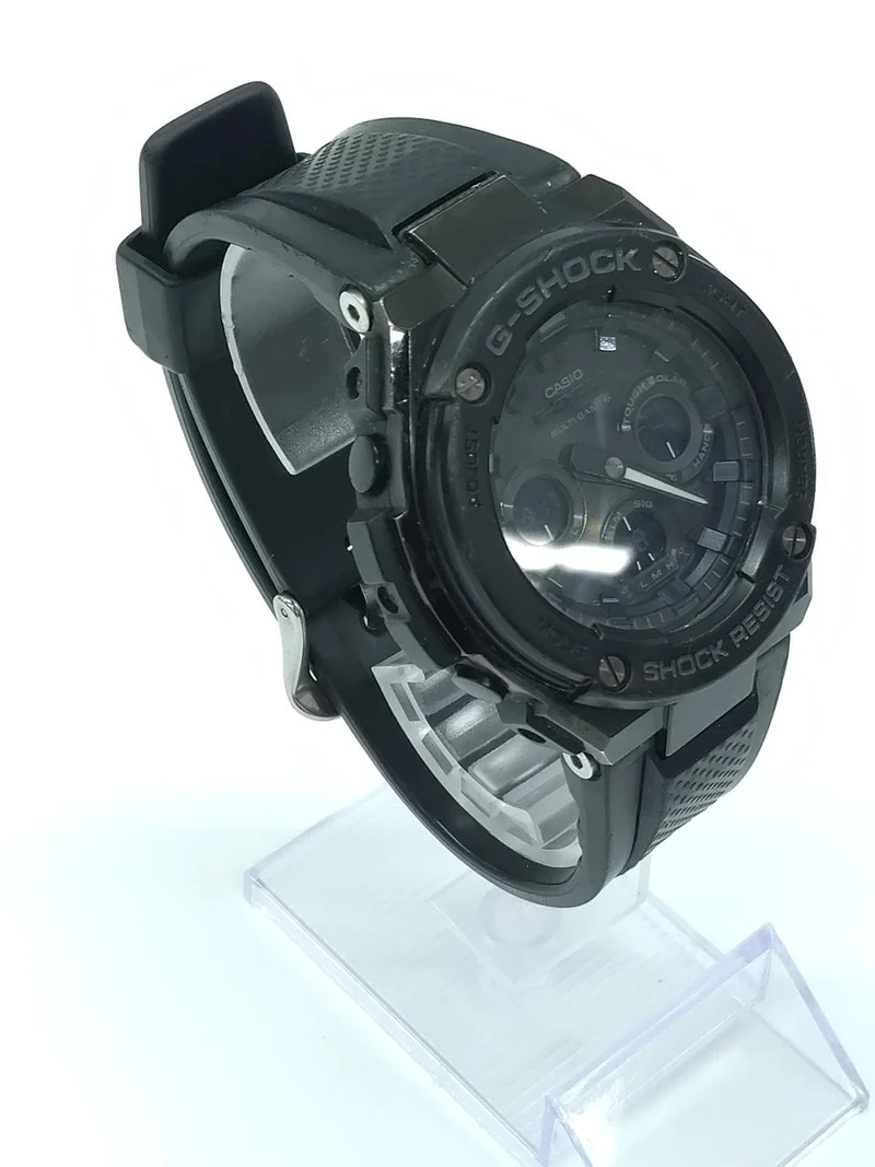 CASIO G-SHOCK GST-W300