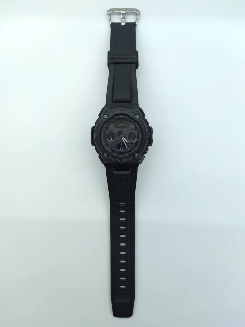 CASIO G-SHOCK GST-W300