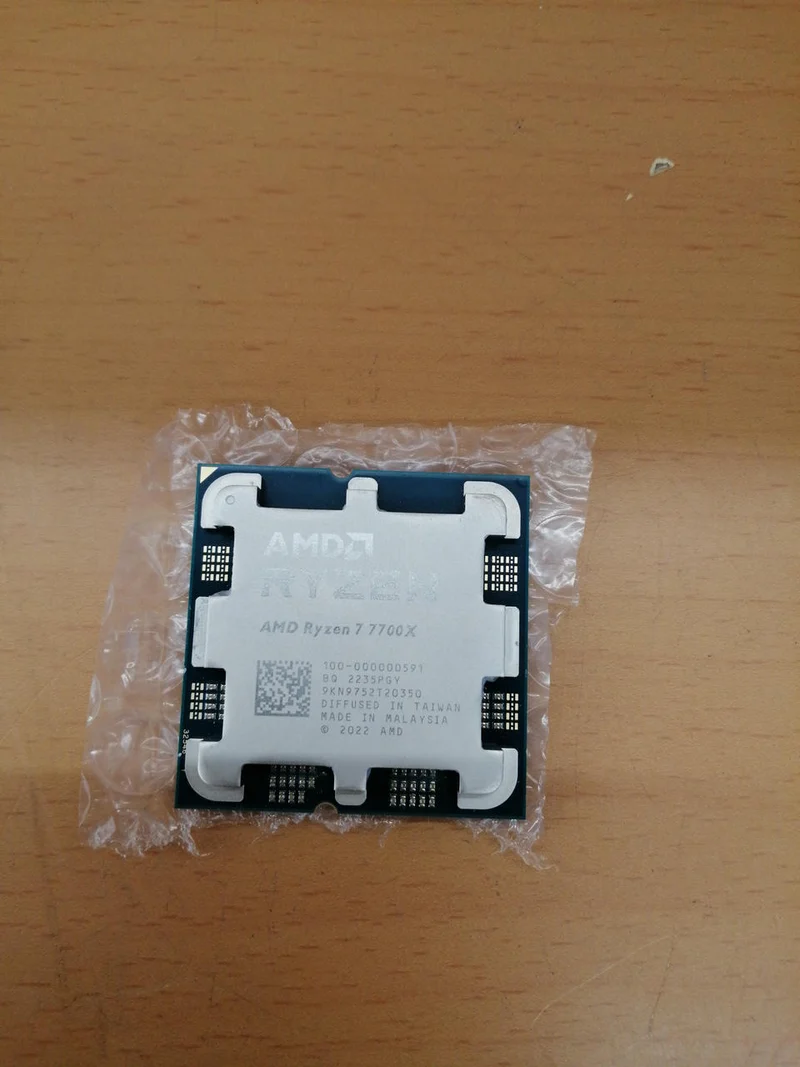 AMD CPU RYZEN7 7700X
