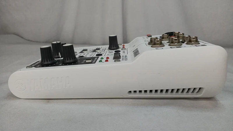 YAMAHA Mixer AG03