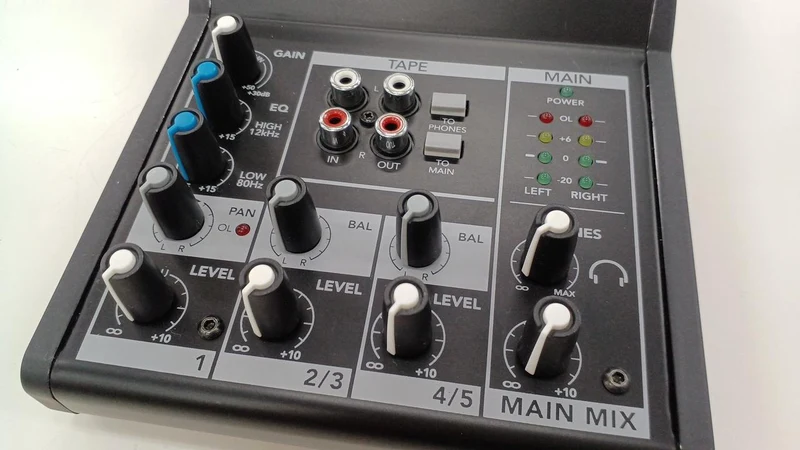 MACKIE Mixer MIX5