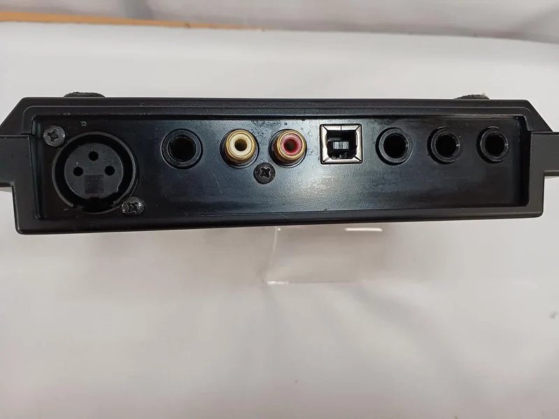 ROLAND Audio-Interface UA-33
