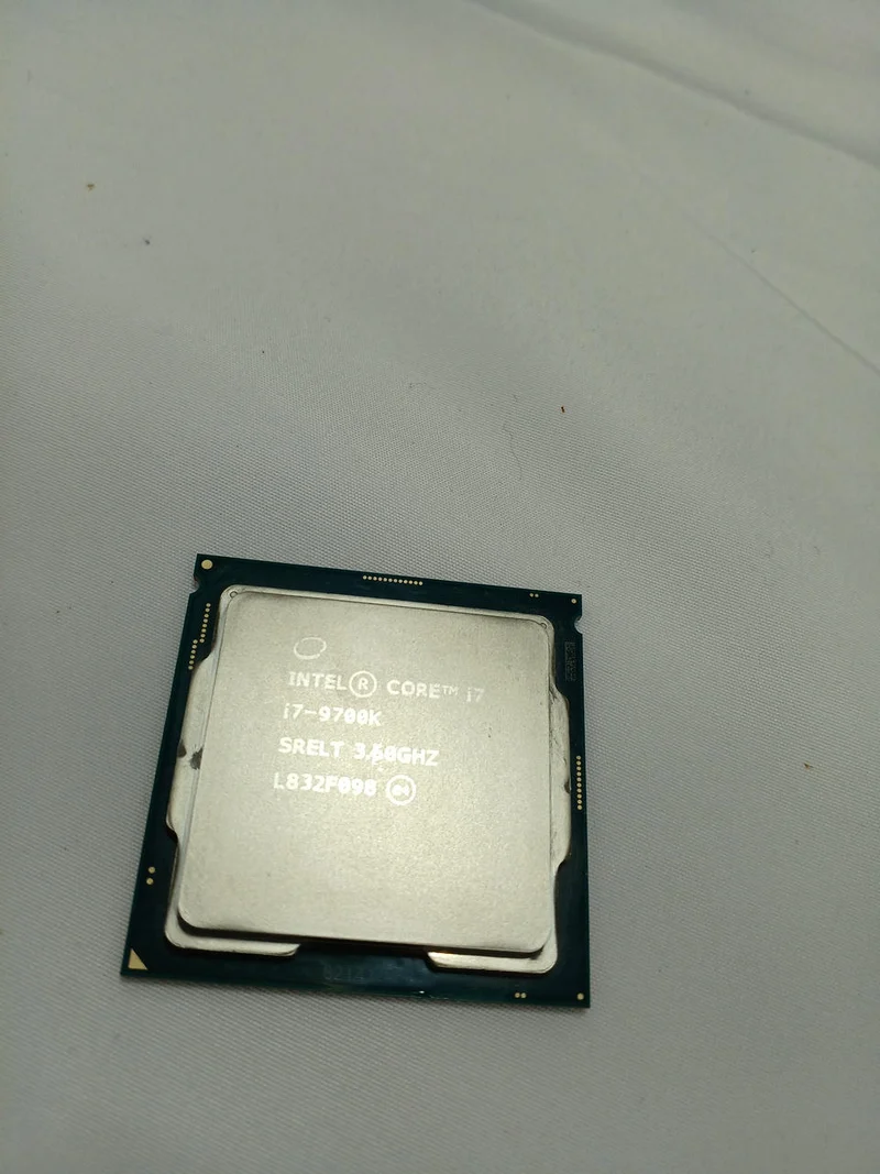 Intel CPU i7-9700K 3.60 GHz