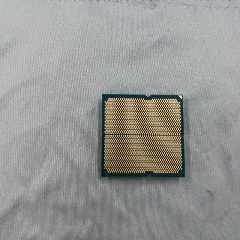 AMD CPU RYZEN 7 9700X