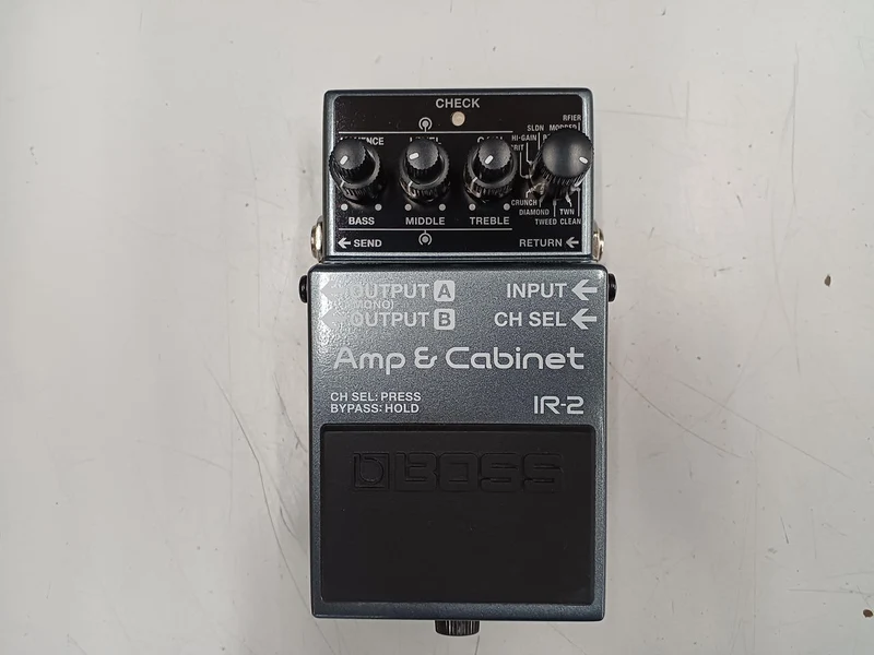 BOSS Effektpedal IR-2
