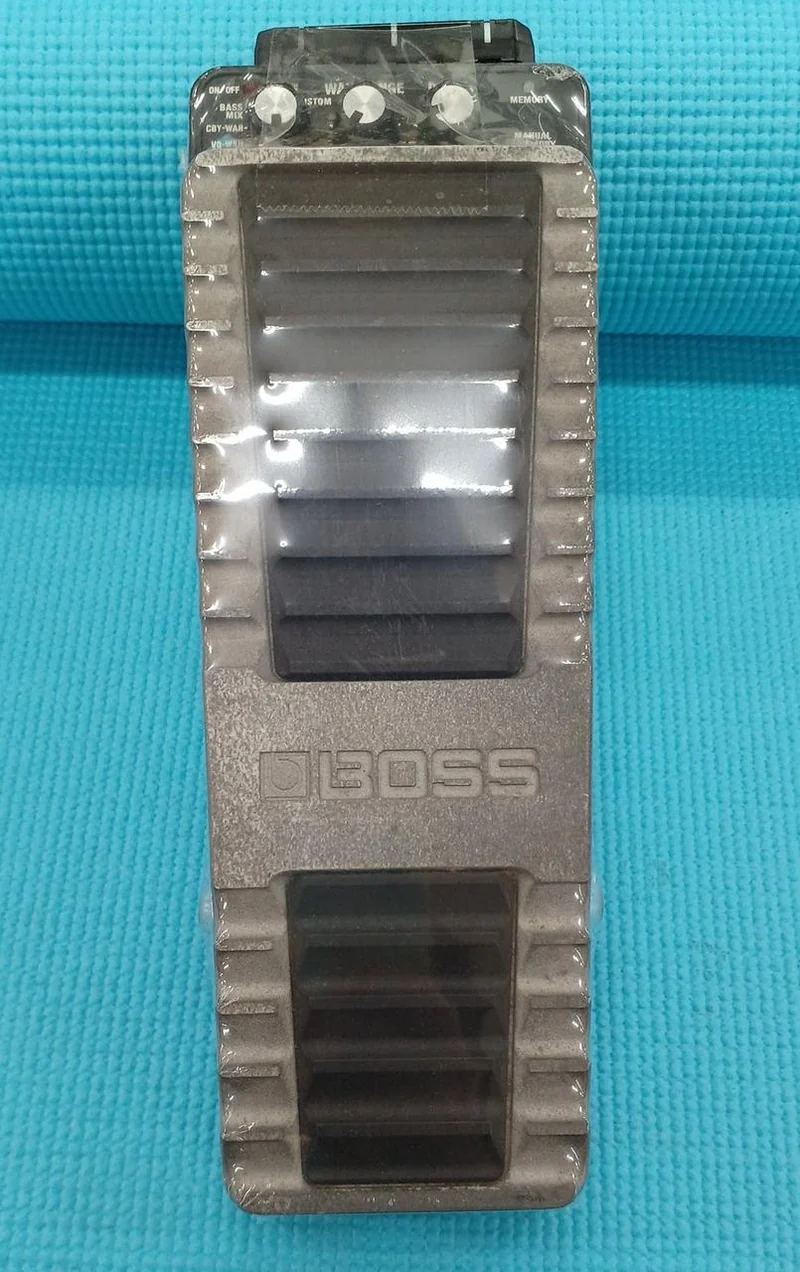 BOSS Wah-Pedal PW-10
