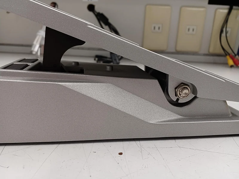 BOSS Volume Pedal FV-30L
