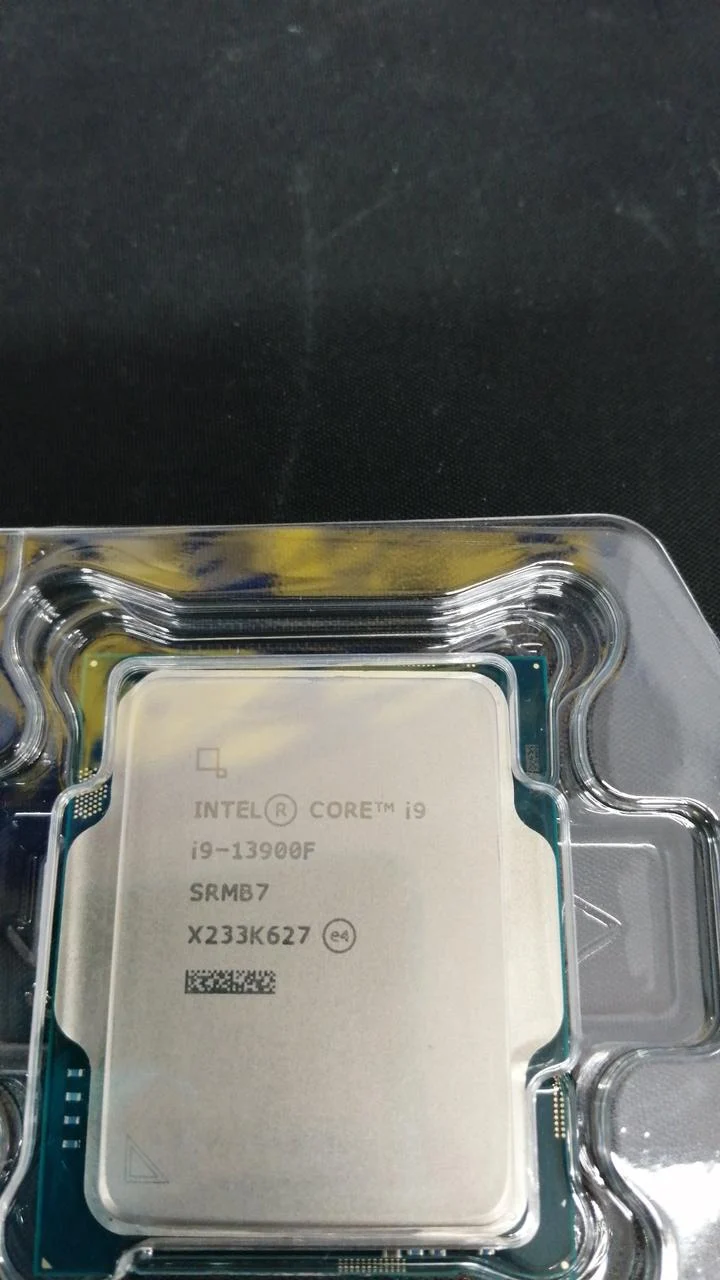 Intel CPU I9-13900F SRMB7