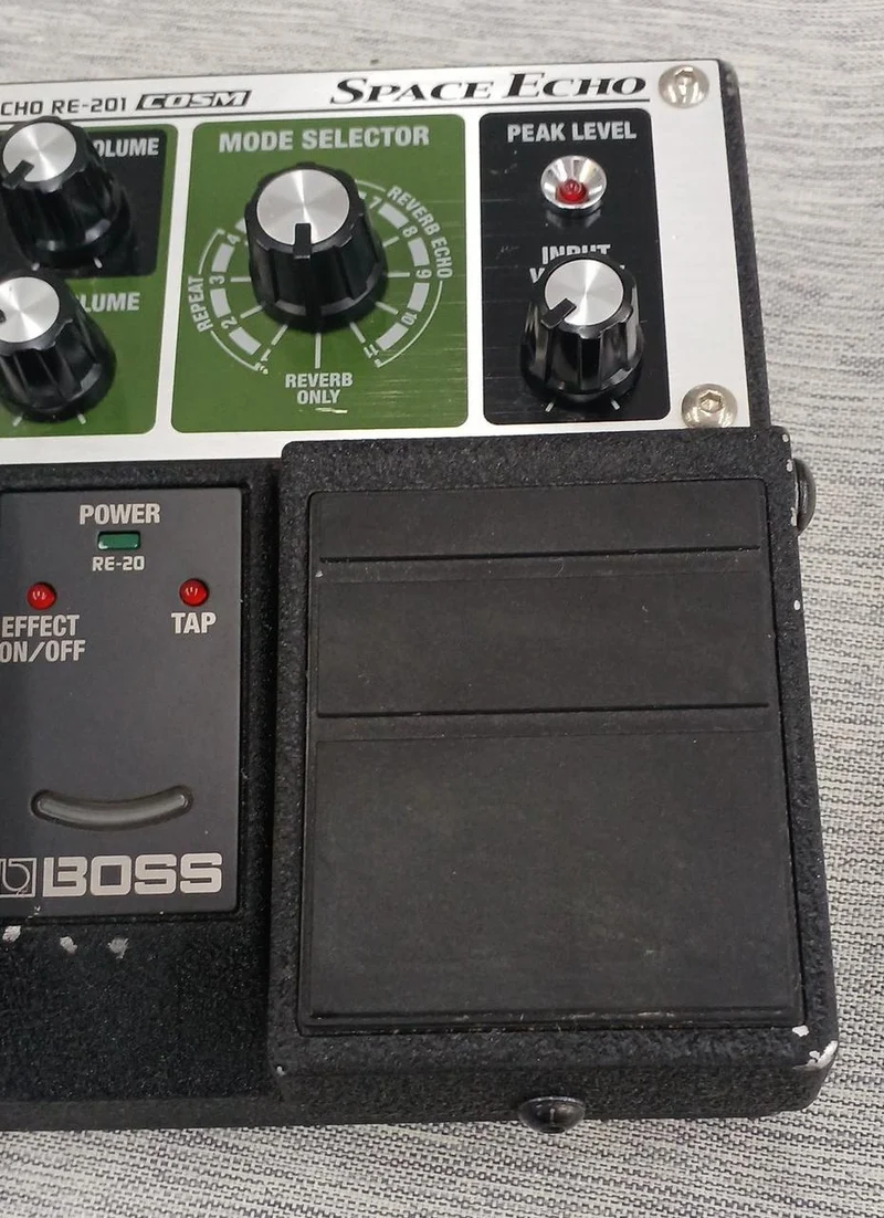 BOSS Space Echo RE-20
