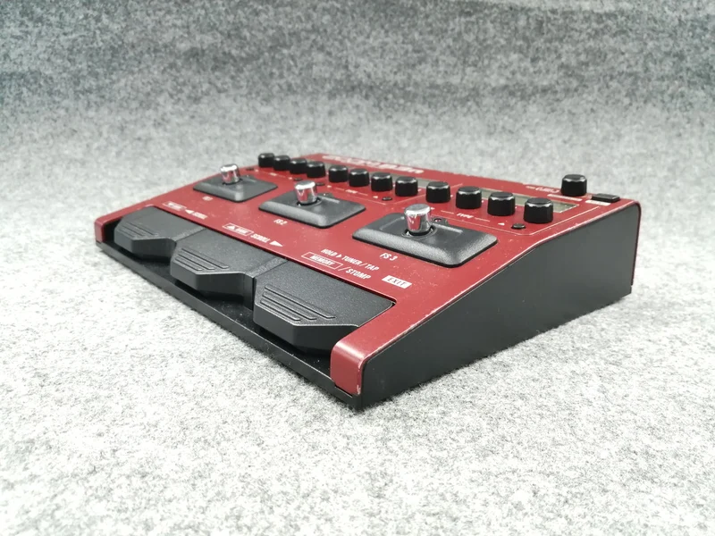ZOOM Multi-Effektpedal B3N