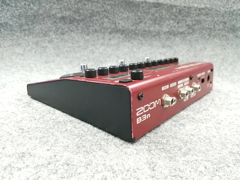 ZOOM Multi-Effektpedal B3N
