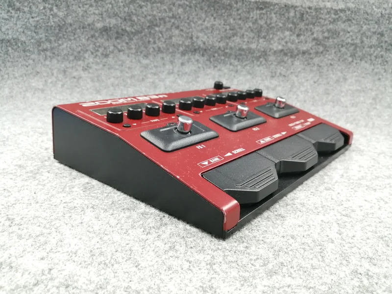 ZOOM Multi-Effektpedal B3N