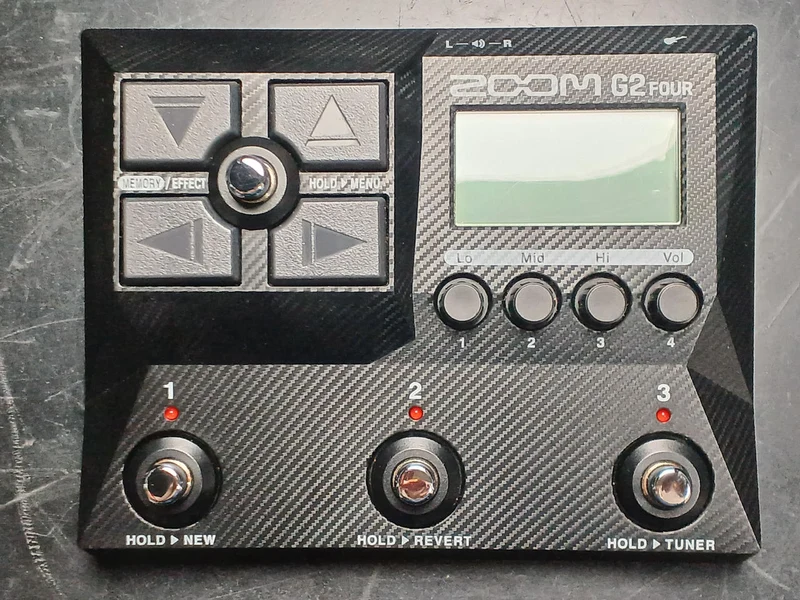 ZOOM Multi-Effekte G2FOUR