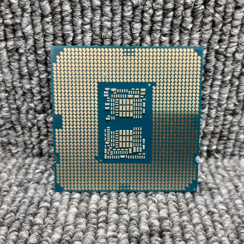Intel Core i7-10700 CPU