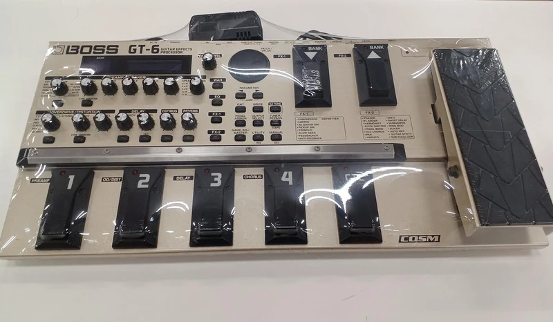 BOSS Multi-Effektgerät GT-6