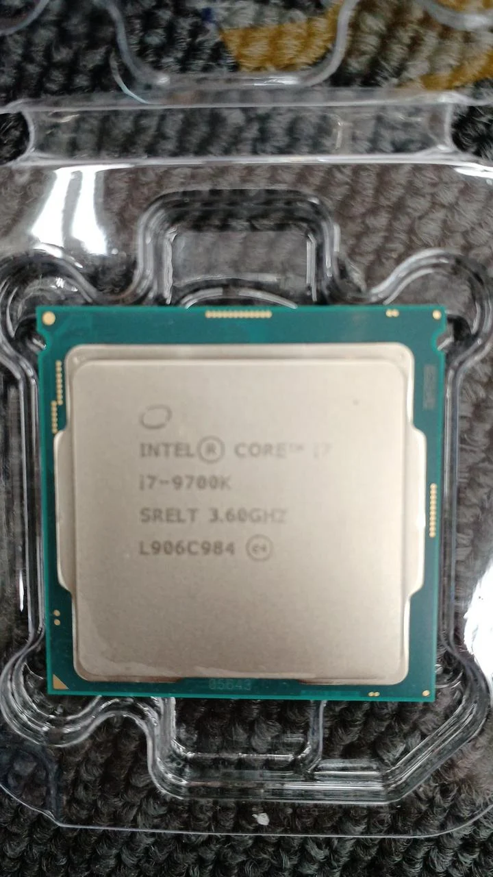 Intel CPU i7-9700K
