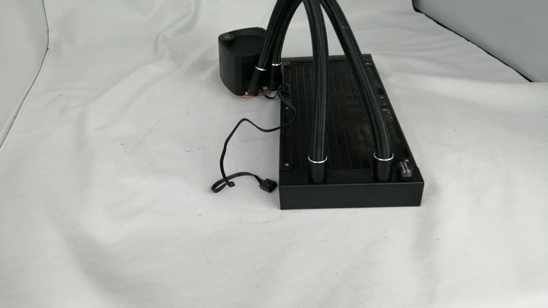 EKWB Wassergekühlter CPU-Kühler EK-NUCLEUS AIO CR240 DARK
