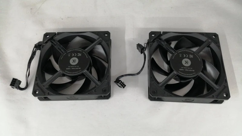 EKWB Wassergekühlter CPU-Kühler EK-NUCLEUS AIO CR240 DARK