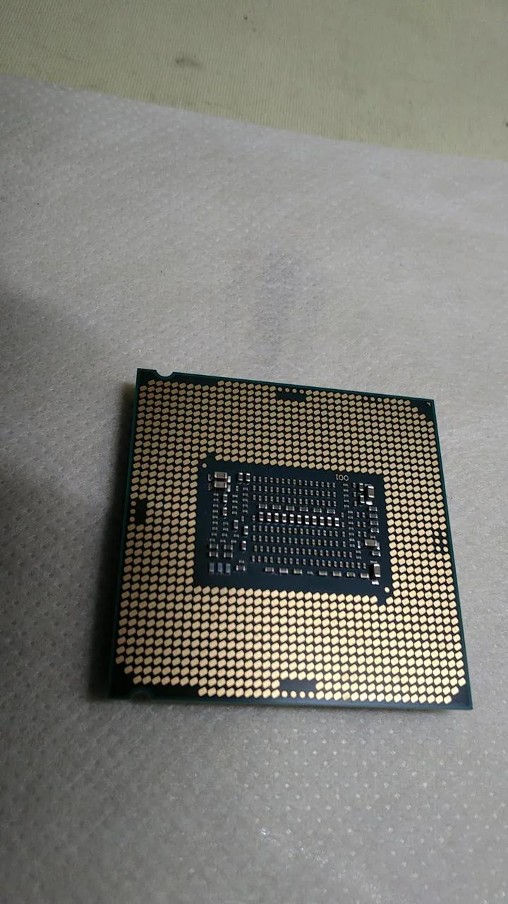 Intel Core i5-9400 CPU