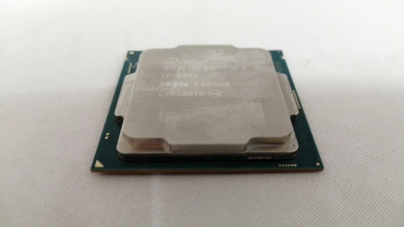 Intel Core i7-7700 CPU