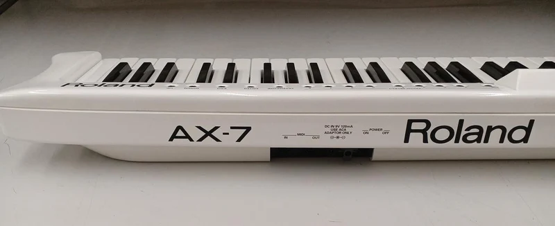 ROLAND MIDI-Keyboard AX-7