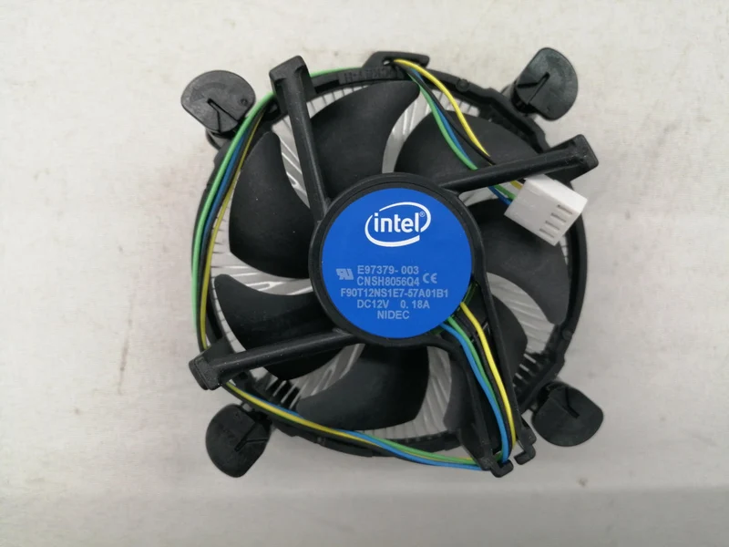 Intel Prozessor Core i3-8100 3.6 GHz